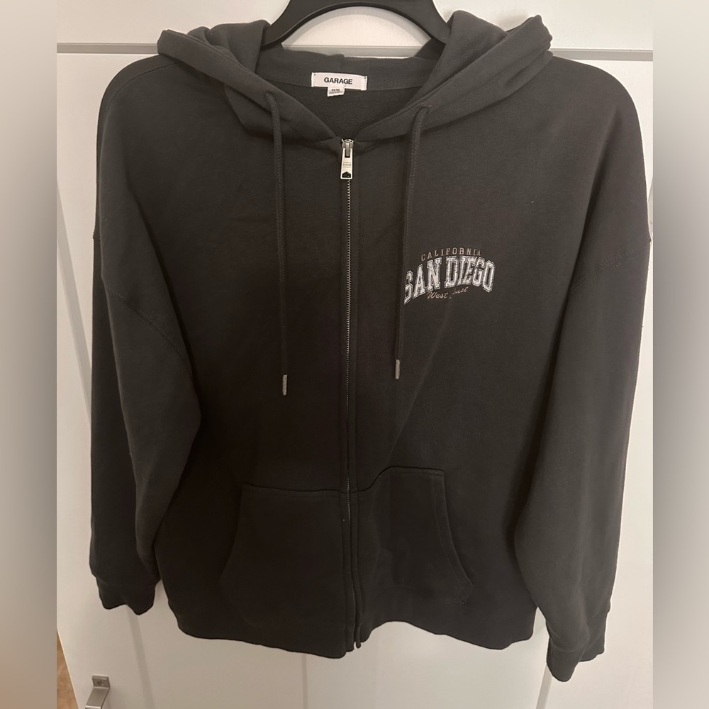 Garage oversized Zip-Up